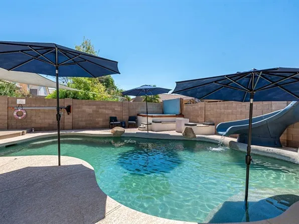 174 S Laguna Dr, Gilbert, AZ 85233