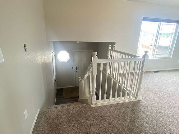 3rd image of 6587 Cambridge Pl