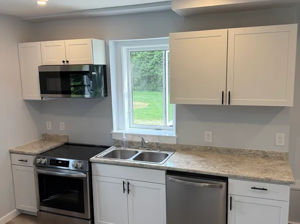 94 Park St, Stowe, VT