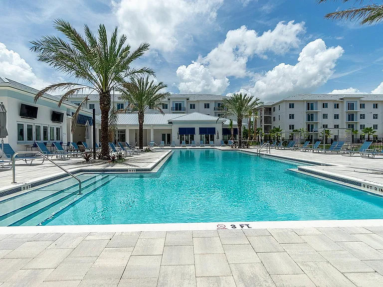 Poolside Vibes, All the Time