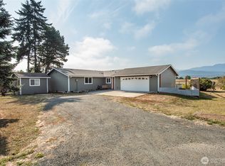 60 Ridge Pl, Sequim, WA 98382