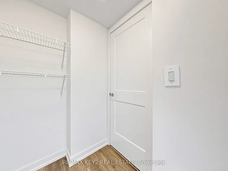 1670 Victoria Park Ave #213 — Photo 27