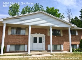 2697 32nd St SE, Grand Rapids, MI 49512