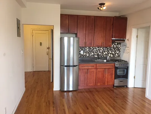 Rented by Prime City Listings LLC | media 18