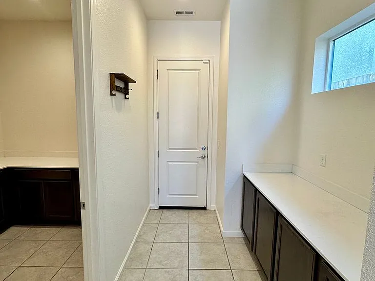 3032 Country Wind Ln — Photo 5