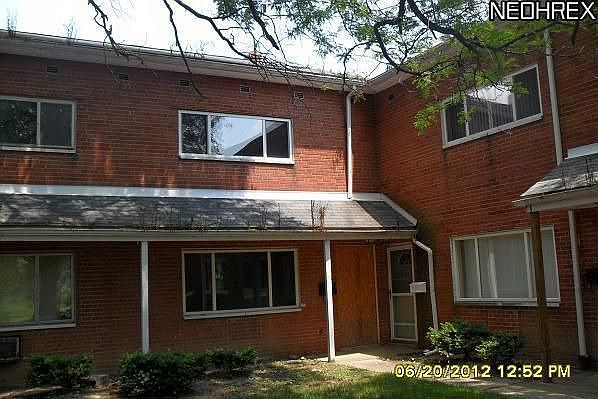 1st image of 23755 Banbury Cir APT 12