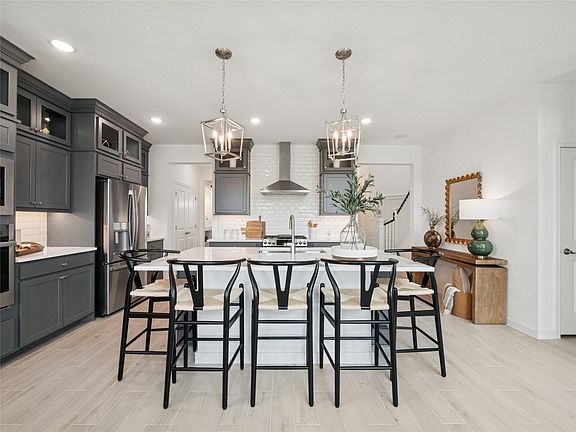 3rd image of 3201 Calm Prairie Ln