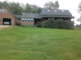 22 Daisy Ct, Pittsfield, ME 04967