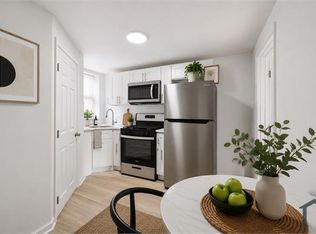1626 N 17th St #302, Philadelphia, PA 19121