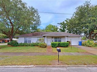 242 S Orange Ave, Frostproof, FL 33843