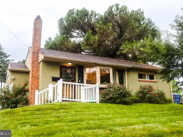323 Mount Vernon Ave, Laurel Springs, NJ 08021