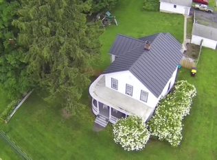 5 Garage Place Rd, Ghent, NY 12075