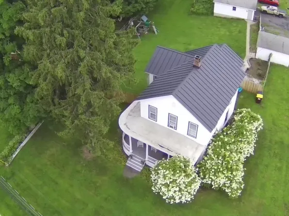 5 Garage Place, Ghent, NY 12075