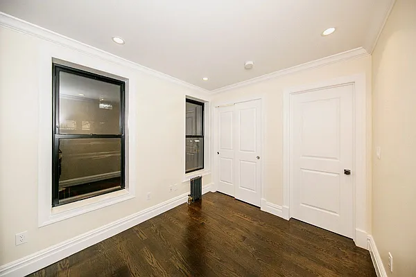 Rented by REAL New York | media 7