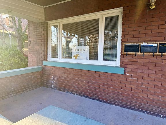2nd image of 925 S Wilson Ave #2
