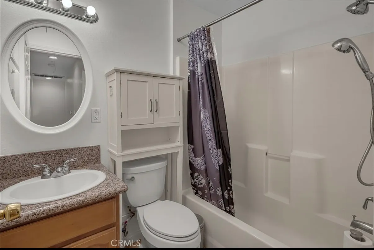 3 bed, 1130 sqft, $1,000 — Photo 3