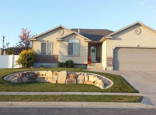 1296 W 2920 S, Syracuse, UT 84075