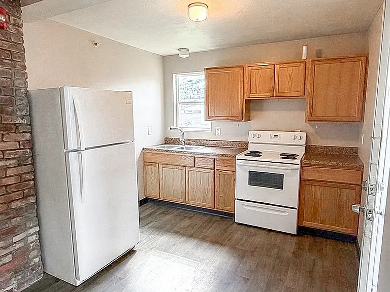 319 N Broadway St #A — Photo 1