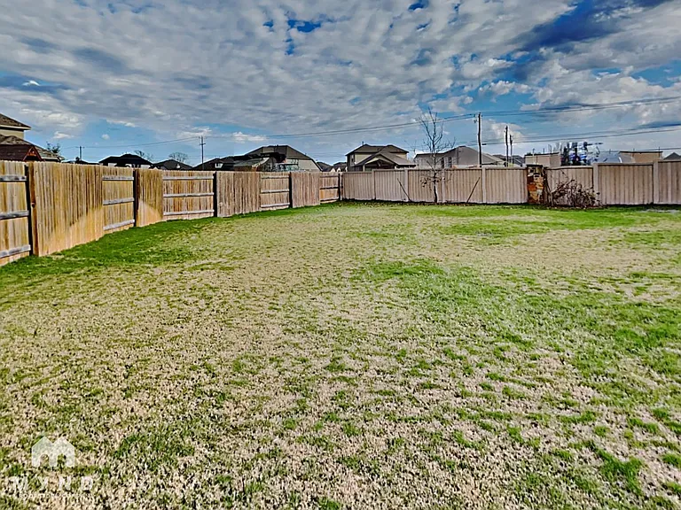 3367 De Coronado Trl — Photo 32