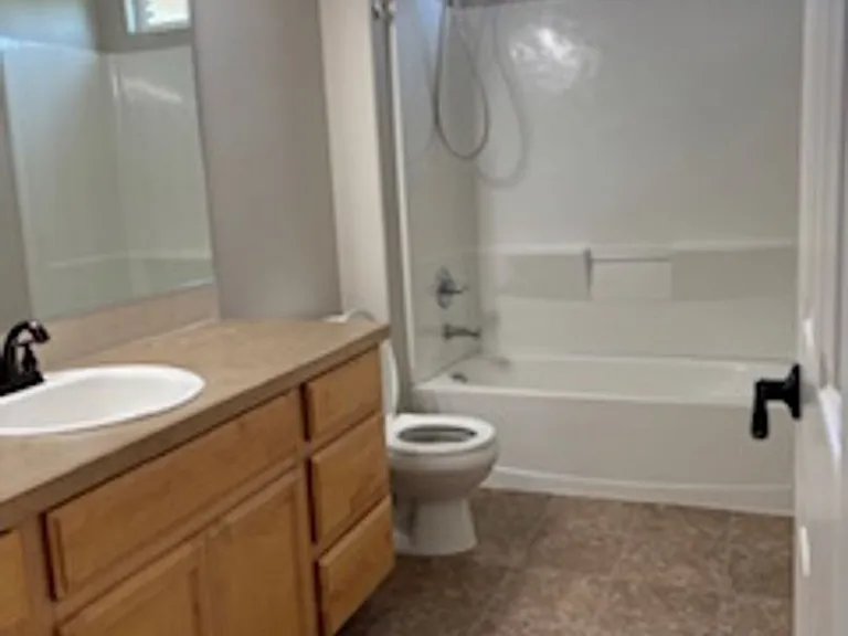 2462 Bar Harbor Dr — Photo 15