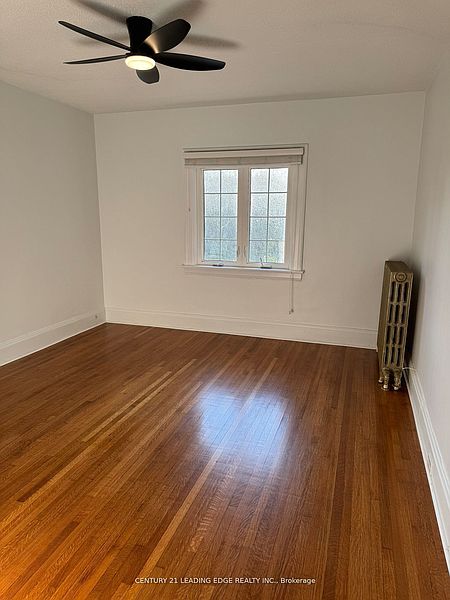 Toronto House for rent - 4 Bedrooms — photo 36