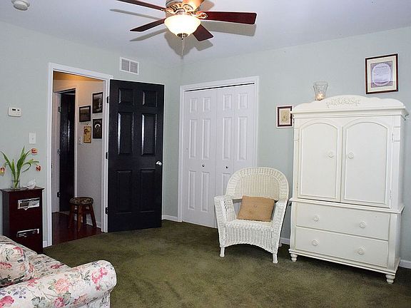 4th image of 17116 Mill Run Ct