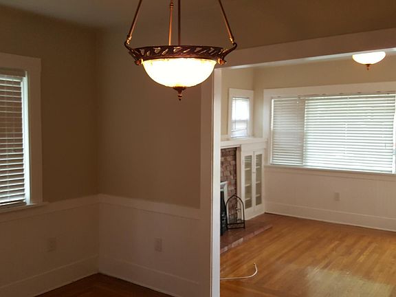 2nd image of 964 Katherine Ct