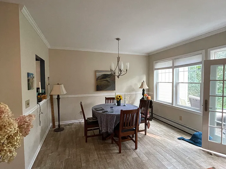 43 Eastman Farm Rd — Photo 4