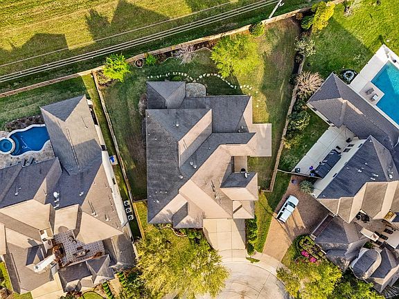 3rd image of 2815 Gallion Drive