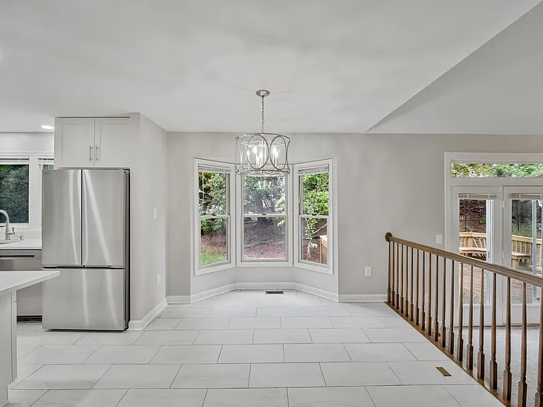 4287 Exeter Dr — Photo 18