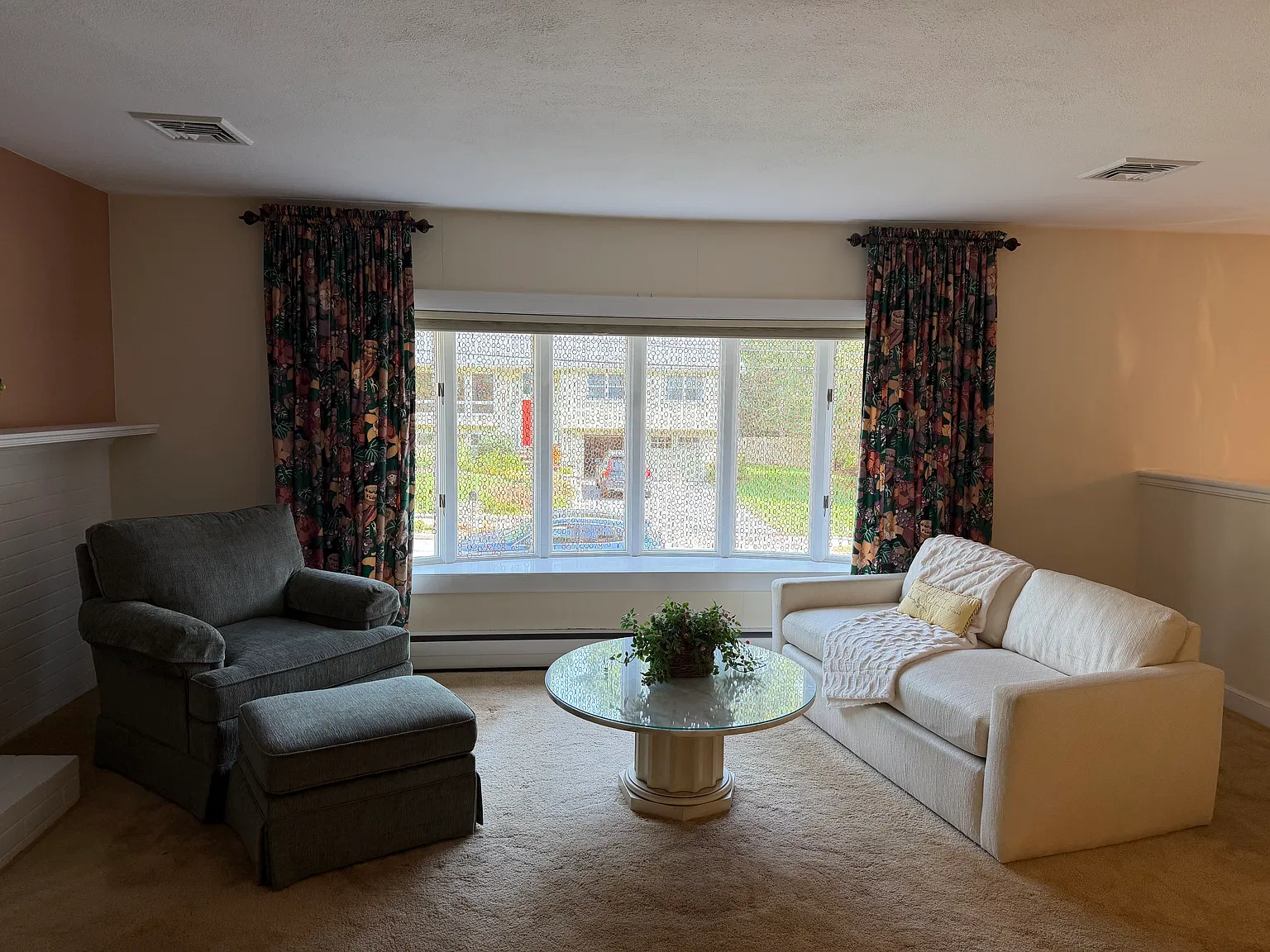3 bed, 2855 sqft, $4,500 — Photo 4