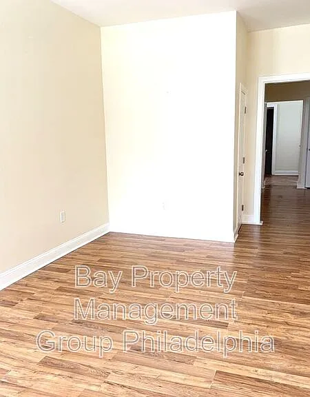 451 W Bringhurst St #1 — Photo 4
