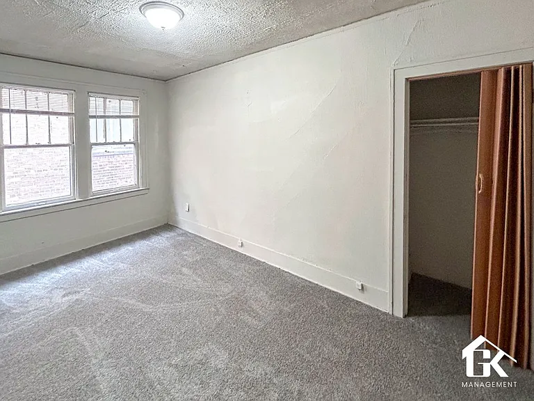 2638 Richton St — Photo 6