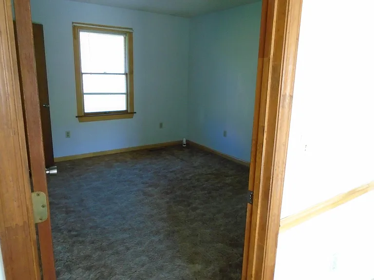 118 Riley Dr — Photo 5