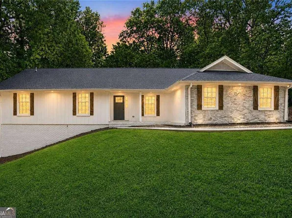 610 Pine Grove Rd, Roswell, GA 30075