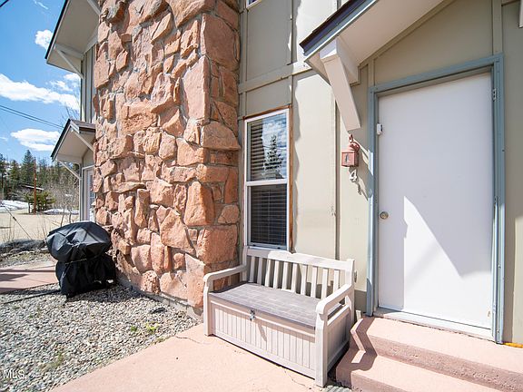 2nd image of 96 Hideaway Dr #4