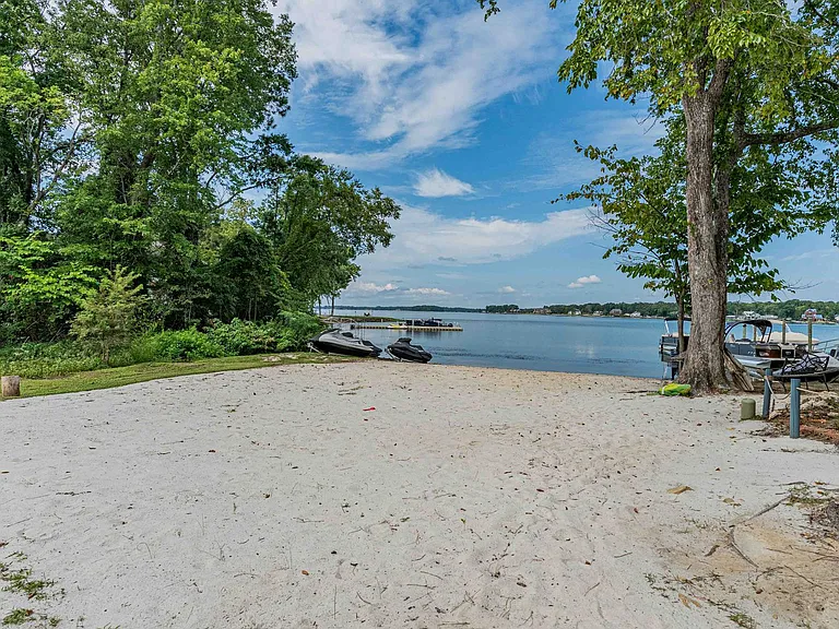 132 Laguna Vista Dr — Photo 45