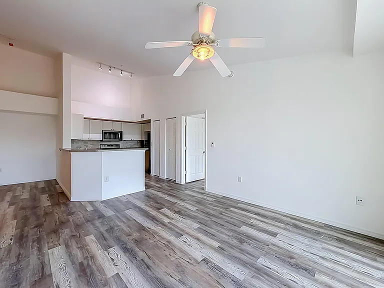 1119 Villa Ln #1119 — Photo 17