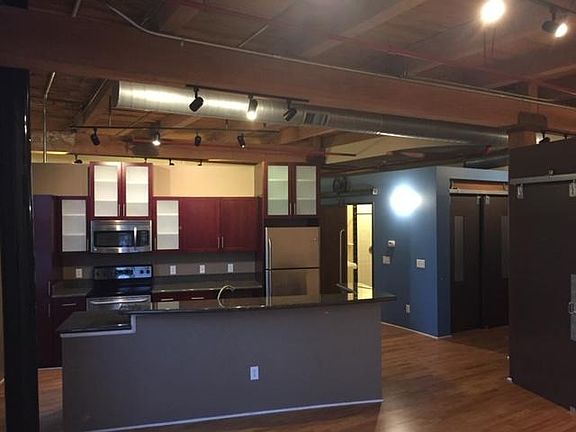 2nd image of 533 Columbia Ave APT 171
