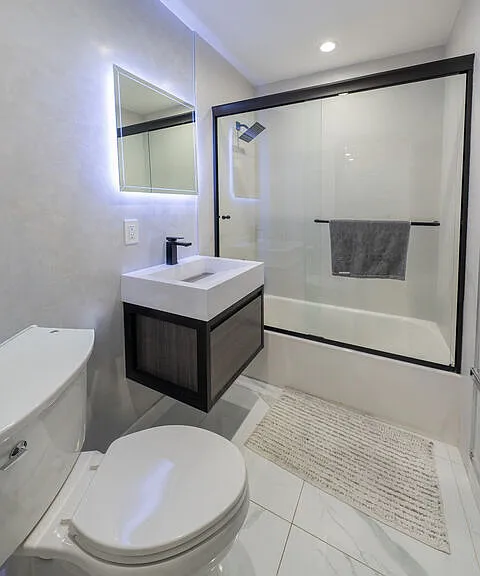 7719 Rhodes Ave — Photo 10