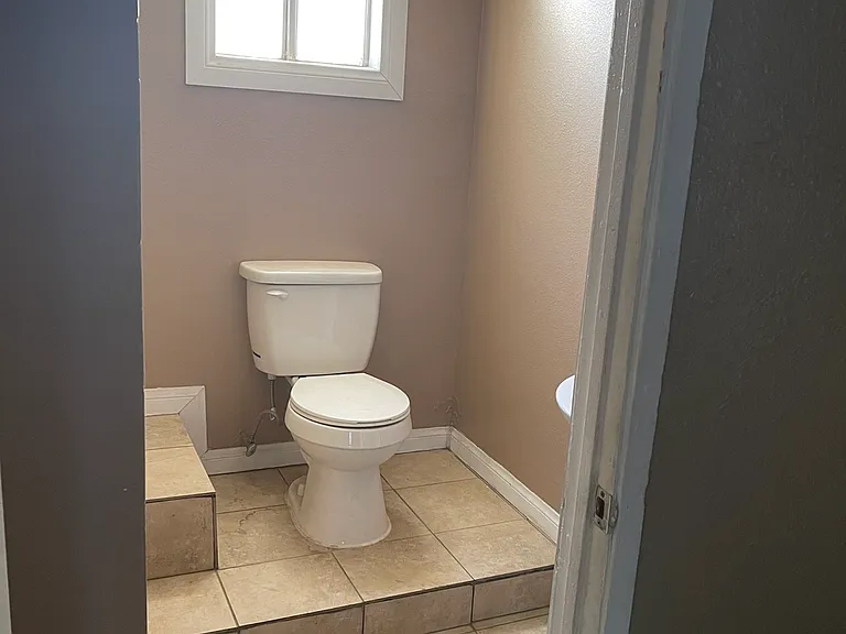 Master suite bathroom