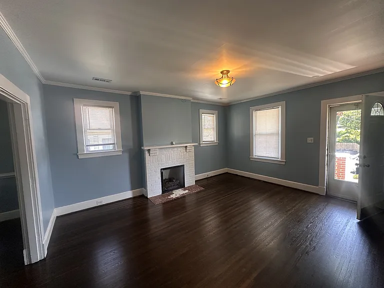 312 Montague St #1 — Photo 4