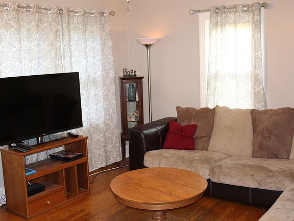 2nd image of 1048 Tipton Ave SE