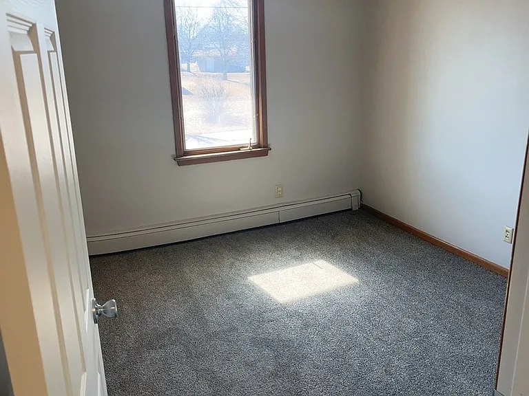 2100 Walnut St — Photo 10
