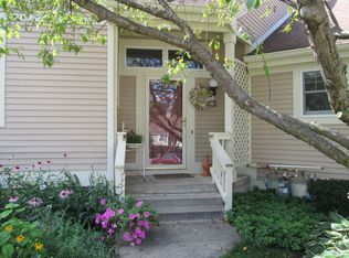 48 Brittania Dr, Danbury, CT 06811