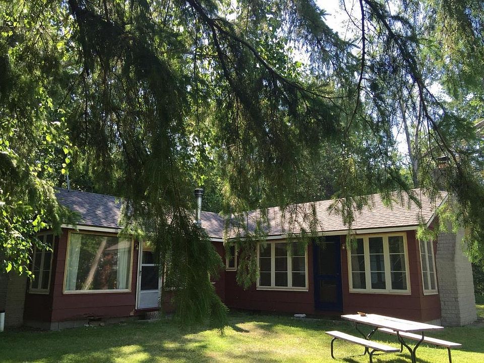 1st image of 10298 White Birch St