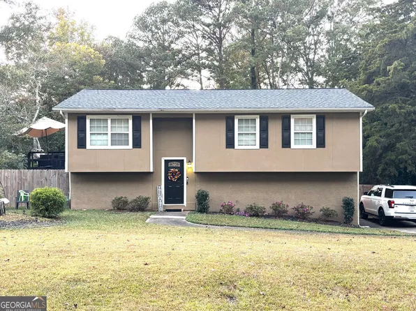 2755 Frank Ln, Douglasville, GA 30135