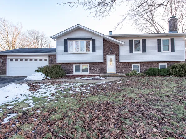 13025 W 27th Pl, Zion, IL 60099