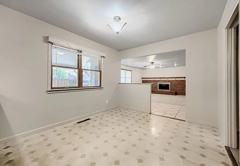 2821 E Serendipity Cir — Photo 10