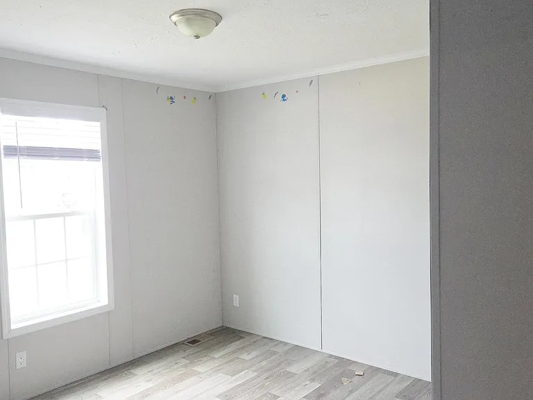 Regency Pointe — Photo 11